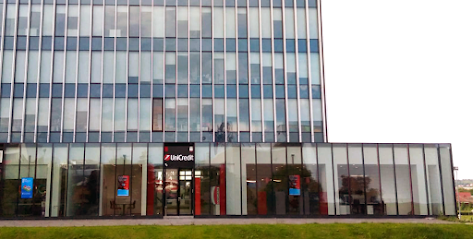 Bancomat UniCredit Bank Trade Center